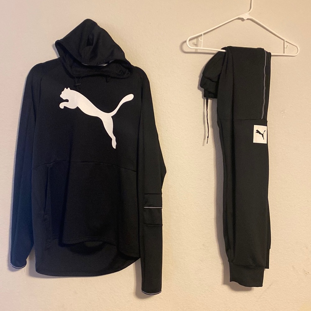Black Puma Sweatsuit